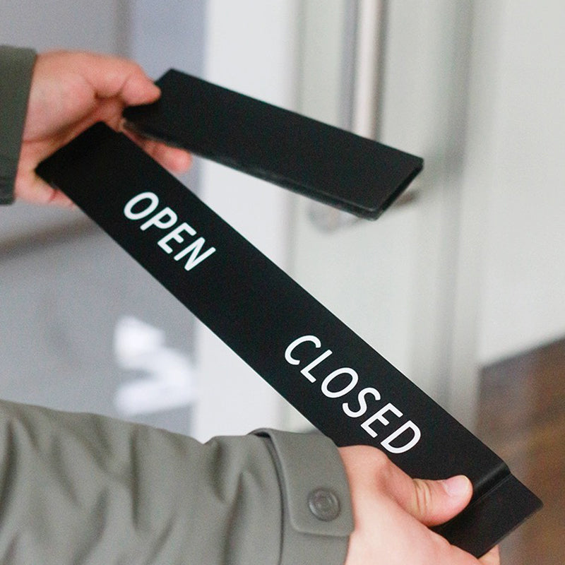 Open / Closed Sign