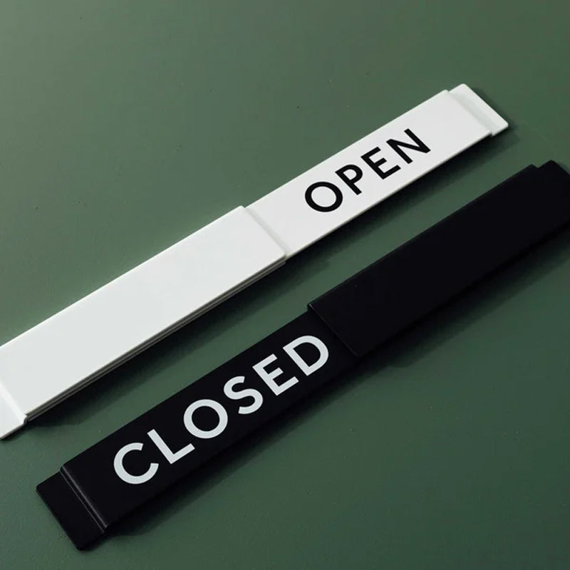 Open / Closed Sign